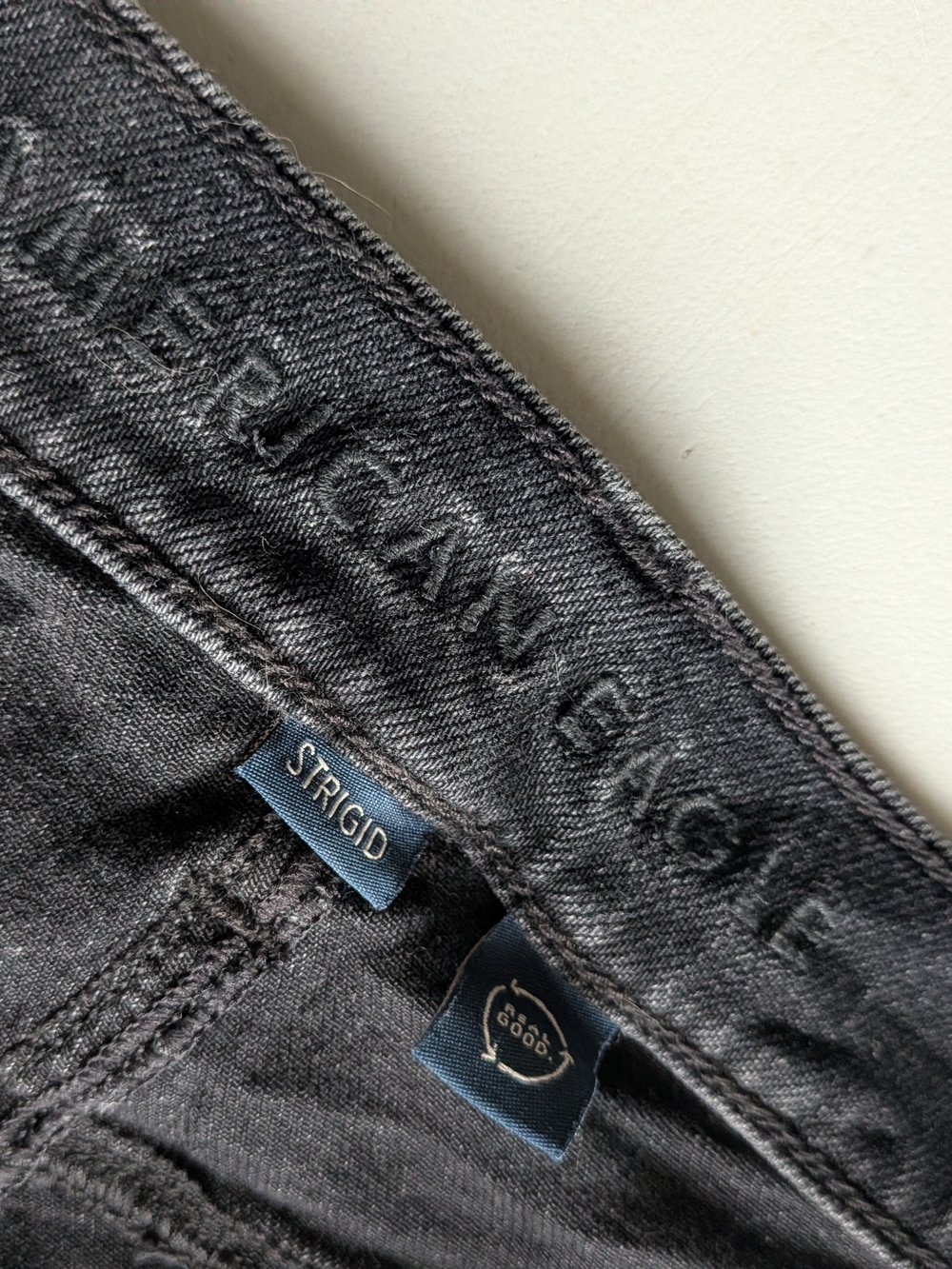 American Eagle Outfitters Black Distressed Straight-Leg Jeans - Picture 4 of 7